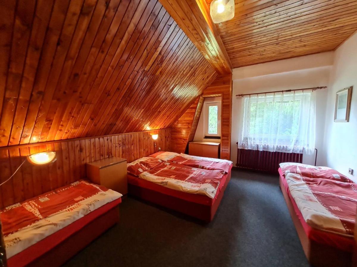 Penzion Na Mytinach Гаррахов Экстерьер фото
